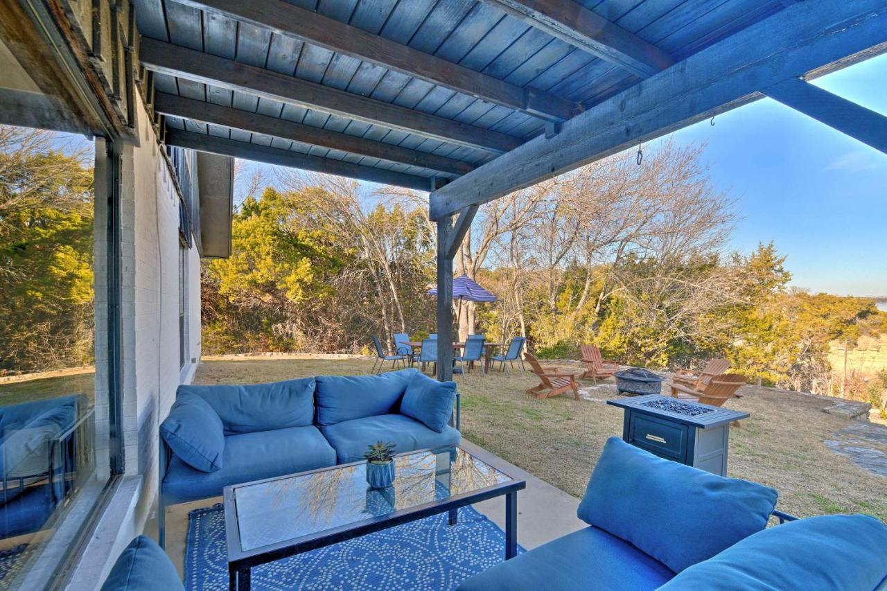 Chic Lakefront Granbury Getaway With Private Dock! Bagian luar foto