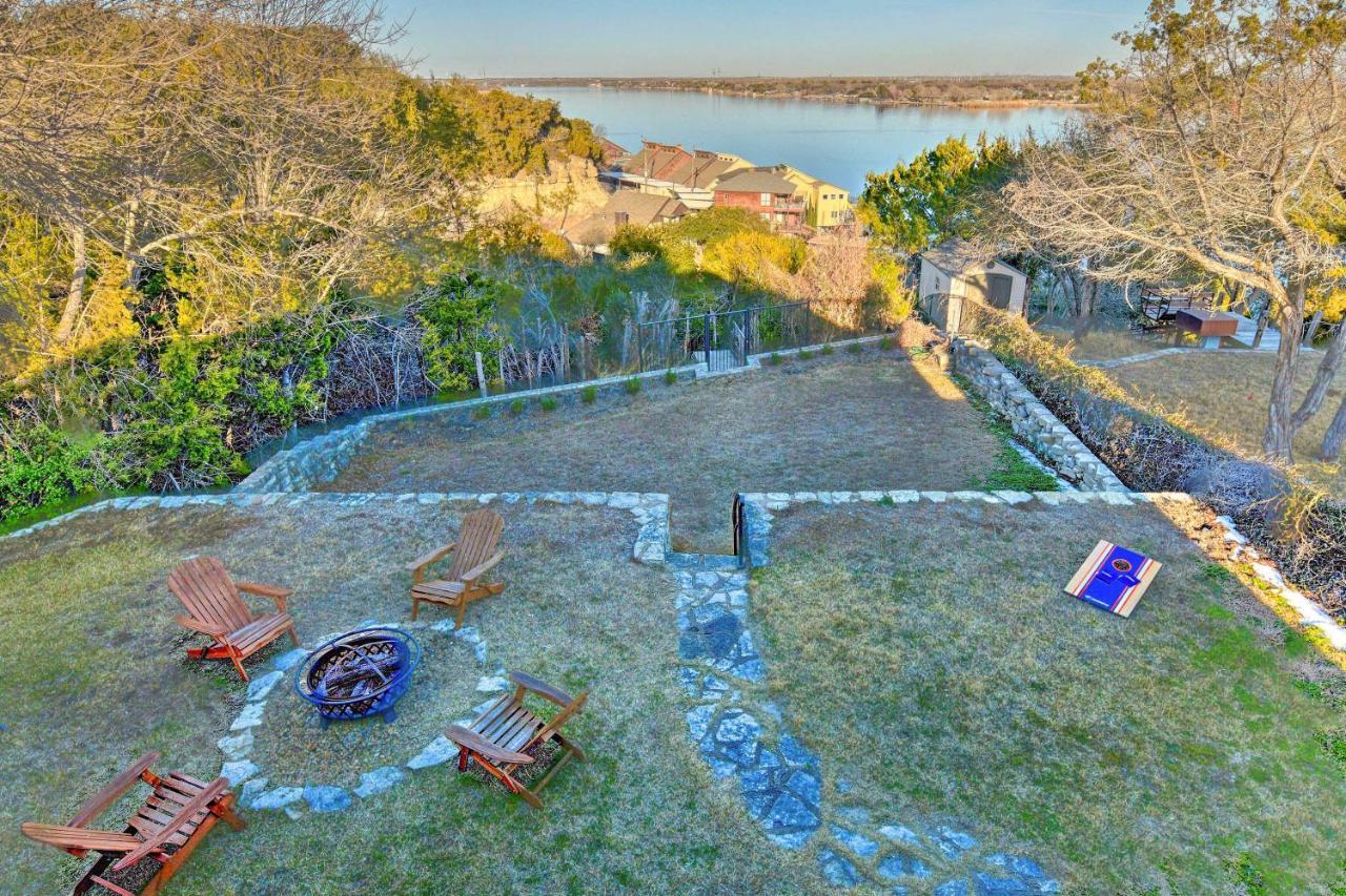 Chic Lakefront Granbury Getaway With Private Dock! Bagian luar foto